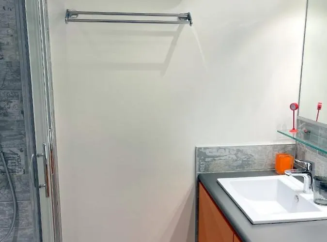 Apartment Luminous Cocoon With Athena Port Pool Bandol
